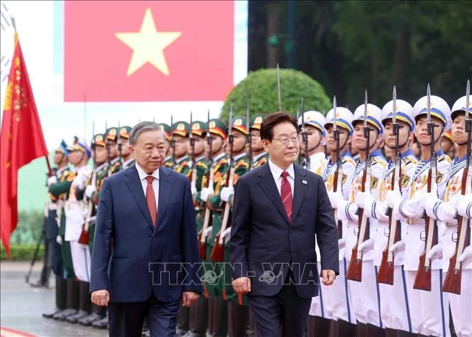 Tổng Bí thư, Chủ tịch nước Tô Lâm chủ trì Lễ đón chính thức Tổng thống Hàn Quốc Tổng Bí thư, Chủ tịch nước Tô Lâm chủ trì Lễ đón chính thức Tổng thống Hàn Quốc