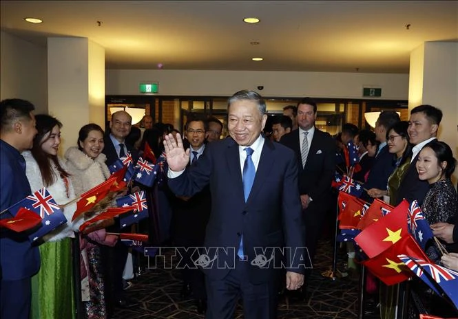Tổng Bí thư, Chủ tịch nước Tô Lâm đến thủ đô Canberra, tiếp tục chuyến thăm cấp Nhà nước Australia Tổng Bí thư, Chủ tịch nước Tô Lâm đến thủ đô Canberra, tiếp tục chuyến thăm cấp Nhà nước Australia