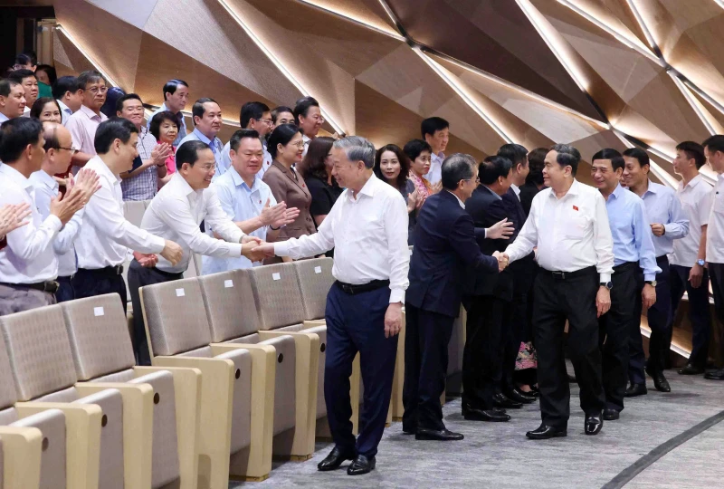 Tổng Bí thư, Chủ tịch nước Tô Lâm dự chương trình “Tổ quốc trong tim” Tổng Bí thư, Chủ tịch nước Tô Lâm dự chương trình “Tổ quốc trong tim”