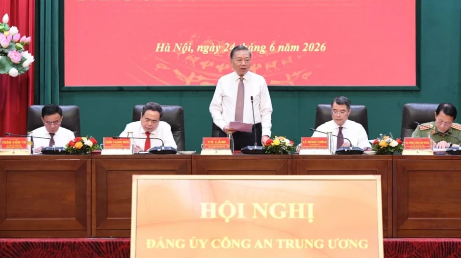 Tổng Bí thư, Chủ tịch nước Tô Lâm dự và chỉ đạo Hội nghị Đảng ủy Công an Trung ương Tổng Bí thư, Chủ tịch nước Tô Lâm dự và chỉ đạo Hội nghị Đảng ủy Công an Trung ương