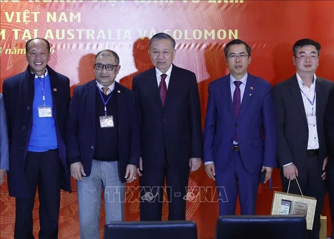 Tổng Bí thư, Chủ tịch nước Tô Lâm gặp gỡ cộng đồng người Việt Nam tại Australia và Solomon Tổng Bí thư, Chủ tịch nước Tô Lâm gặp gỡ cộng đồng người Việt Nam tại Australia và Solomon