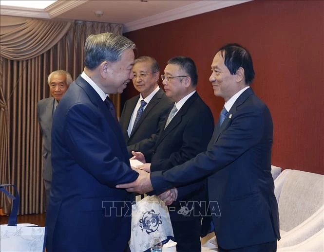 Tổng Bí thư, Chủ tịch nước Tô Lâm gặp mặt thân nhân các tướng lĩnh, chuyên gia, nhân sỹ hữu nghị Việt Nam - Trung Quốc