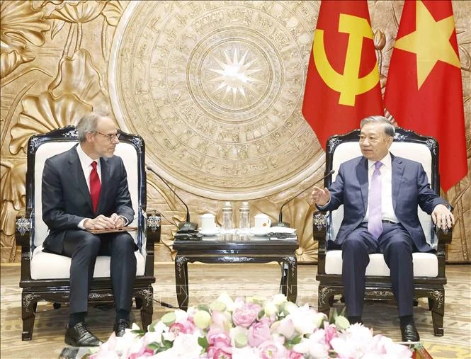 Tổng Bí thư, Chủ tịch nước Tô Lâm: Tạo thuận lợi cho các tập đoàn công nghệ cao của Hoa Kỳ đầu tư tại Việt Nam Tổng Bí thư, Chủ tịch nước Tô Lâm: Tạo thuận lợi cho các tập đoàn công nghệ cao của Hoa Kỳ đầu tư tại Việt Nam