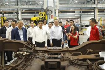 Tổng Bí thư, Chủ tịch nước Tô Lâm thăm Trung tâm Thử nghiệm đường sắt Singapore