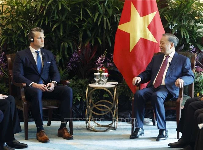 Tổng Bí thư, Chủ tịch nước Tô Lâm tiếp Bộ trưởng Chiến tranh Hoa Kỳ Tổng Bí thư, Chủ tịch nước Tô Lâm tiếp Bộ trưởng Chiến tranh Hoa Kỳ