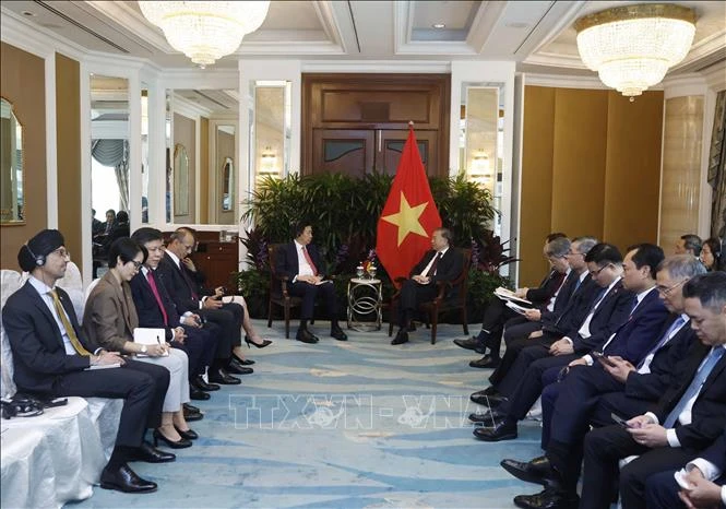 Tổng Bí thư, Chủ tịch nước Tô Lâm tiếp lãnh đạo các doanh nghiệp và tổ chức tài chính lớn của Singapore Tổng Bí thư, Chủ tịch nước Tô Lâm tiếp lãnh đạo các doanh nghiệp và tổ chức tài chính lớn của Singapore