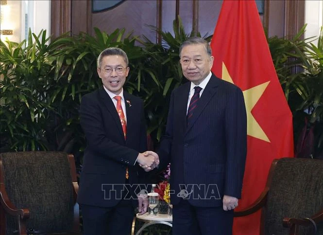 Tổng Bí thư, Chủ tịch nước Tô Lâm tiếp lãnh đạo các doanh nghiệp và tổ chức tài chính lớn của Singapore Tổng Bí thư, Chủ tịch nước Tô Lâm tiếp lãnh đạo các doanh nghiệp và tổ chức tài chính lớn của Singapore