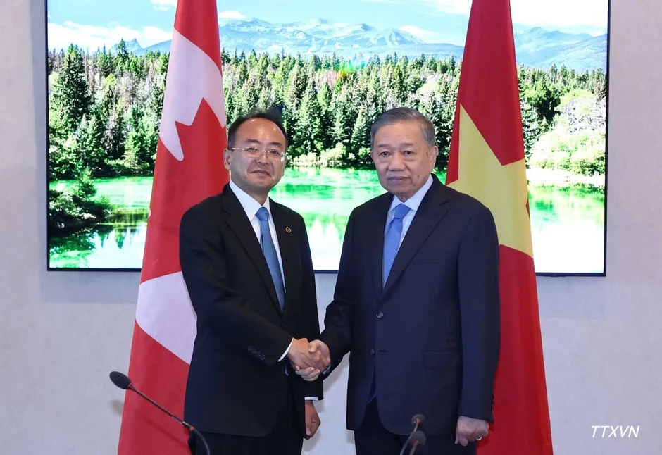 Tổng Bí thư, Chủ tịch nước Tô Lâm tiếp một số doanh nghiệp, tập đoàn tại Canada Tổng Bí thư, Chủ tịch nước Tô Lâm tiếp một số doanh nghiệp, tập đoàn tại Canada