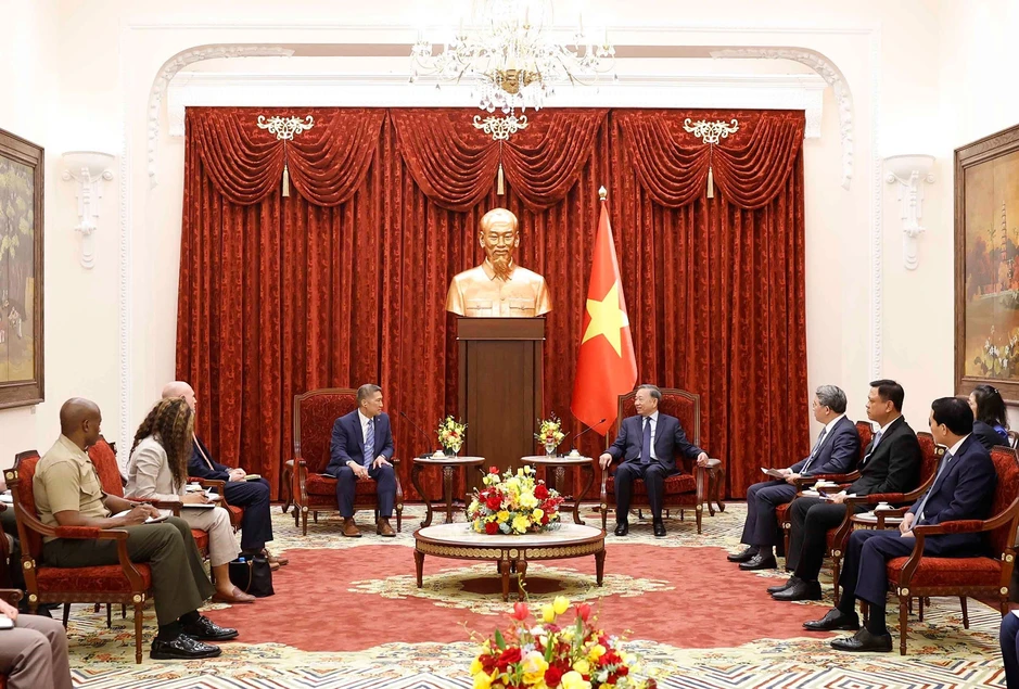 Tổng Bí thư, Chủ tịch nước Tô Lâm tiếp Quyền Bộ trưởng Bộ Hải quân Mỹ Hùng Cao