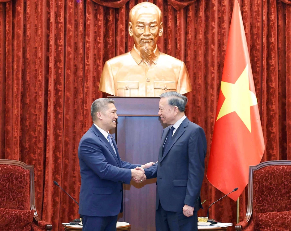 Tổng Bí thư, Chủ tịch nước Tô Lâm tiếp Quyền Bộ trưởng Bộ Hải quân Mỹ Hùng Cao