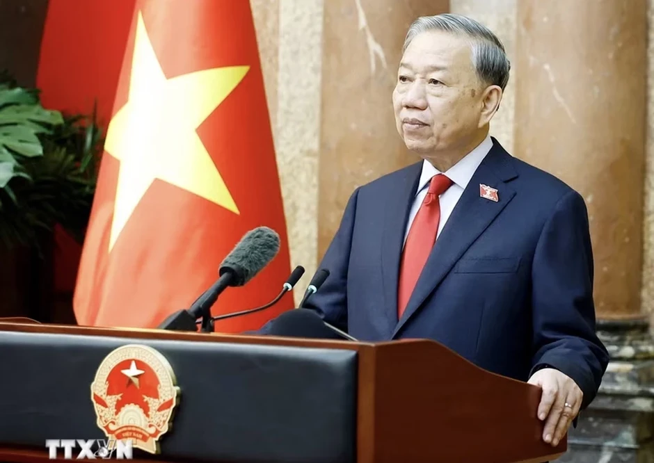 Tổng Bí thư, Chủ tịch nước Tô Lâm trao quyết định bổ nhiệm các thành viên Chính phủ nhiệm kỳ mới Tổng Bí thư, Chủ tịch nước Tô Lâm trao quyết định bổ nhiệm các thành viên Chính phủ nhiệm kỳ mới
