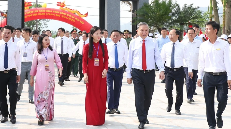 Tổng Bí thư, Chủ tịch nước Tô Lâm tưởng niệm Tổng Bí thư Hà Huy Tập tại Hà Tĩnh