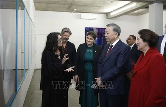 Tổng Bí thư, Chủ tịch nước Tô Lâm và Toàn quyền New Zealand thăm Triển lãm ảnh StarkWhite