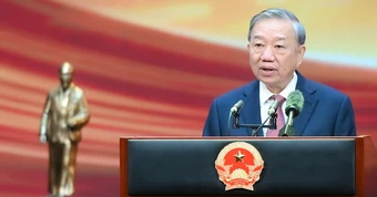 Tổng Bí thư, Chủ tịch nước trao danh hiệu Anh hùng cho Lực lượng Tham mưu Công an nhân dân