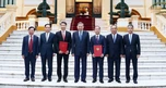 Tổng Bí thư, Chủ tịch nước trao quyết định bổ nhiệm 2 Đại sứ