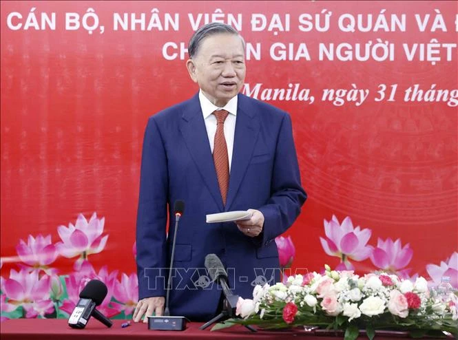 Tổng Bí thư, Chủ tịch nước và Phu nhân gặp gỡ cộng đồng người Việt Nam tại Philippines Tổng Bí thư, Chủ tịch nước và Phu nhân gặp gỡ cộng đồng người Việt Nam tại Philippines