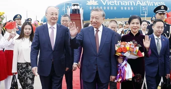 Tổng Bí thư, Chủ tịch nước và phu nhân tới Bắc Kinh, bắt đầu thăm Trung Quốc