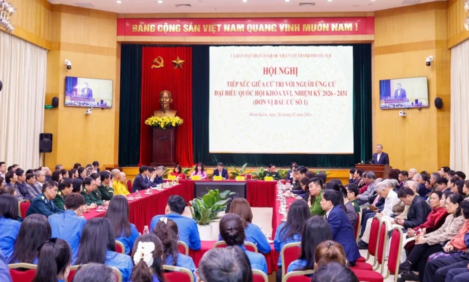 Tổng Bí thư Tô Lâm: Không để gánh nặng đổi mới giáo dục dồn lên giáo viên, học sinh và phụ huynh Tổng Bí thư Tô Lâm: Không để gánh nặng đổi mới giáo dục dồn lên giáo viên, học sinh và phụ huynh