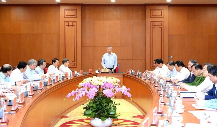 Tổng Bí thư Tô Lâm: Kiểm soát các lĩnh vực then chốt, tiềm ẩn nguy cơ cao xảy ra tham nhũng Tổng Bí thư Tô Lâm: Kiểm soát các lĩnh vực then chốt, tiềm ẩn nguy cơ cao xảy ra tham nhũng