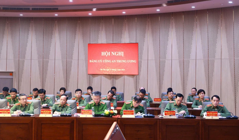Tổng Bí thư Tô Lâm: Lực lượng Công an nhân dân phải tiếp tục tạo nền tảng thực hiện thắng lợi mục tiêu tăng trưởng hai con số Tổng Bí thư Tô Lâm: Lực lượng Công an nhân dân phải tiếp tục tạo nền tảng thực hiện thắng lợi mục tiêu tăng trưởng hai con số