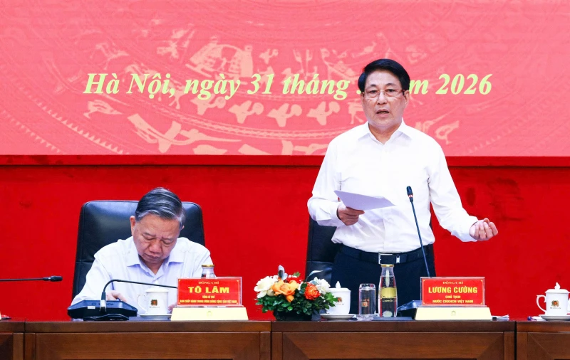 Tổng Bí thư Tô Lâm: Lực lượng Công an nhân dân phải tiếp tục tạo nền tảng thực hiện thắng lợi mục tiêu tăng trưởng hai con số Tổng Bí thư Tô Lâm: Lực lượng Công an nhân dân phải tiếp tục tạo nền tảng thực hiện thắng lợi mục tiêu tăng trưởng hai con số
