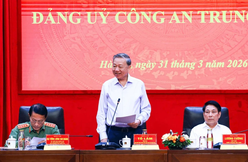 Tổng Bí thư Tô Lâm: Lực lượng Công an nhân dân phải tiếp tục tạo nền tảng thực hiện thắng lợi mục tiêu tăng trưởng hai con số Tổng Bí thư Tô Lâm: Lực lượng Công an nhân dân phải tiếp tục tạo nền tảng thực hiện thắng lợi mục tiêu tăng trưởng hai con số