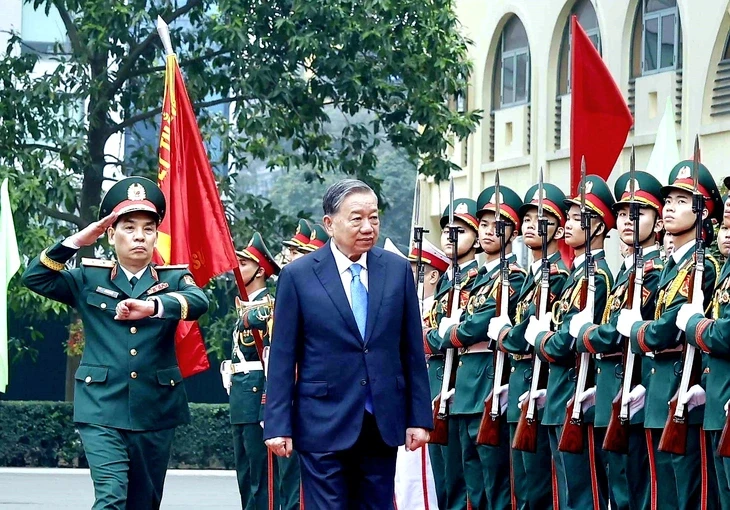 Tổng Bí thư: Xây dựng Học viện Kỹ thuật quân sự thành trường đại học nghiên cứu trọng điểm quốc gia