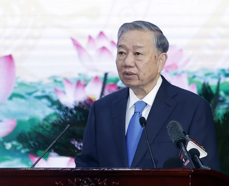 Tổng Bí thư: Xây dựng Học viện Kỹ thuật quân sự thành trường đại học nghiên cứu trọng điểm quốc gia