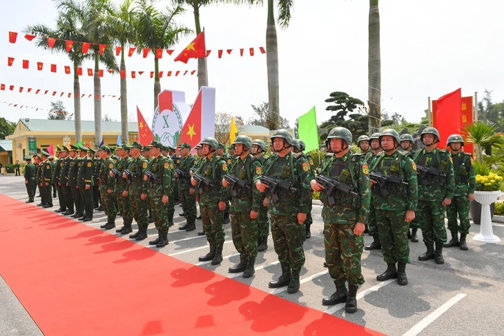 Tổng duyệt Giao lưu hữu nghị quốc phòng biên giới Việt Nam - Trung Quốc lần thứ 10 Tổng duyệt Giao lưu hữu nghị quốc phòng biên giới Việt Nam - Trung Quốc lần thứ 10