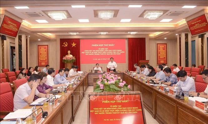 Tổng kết 100 năm Đảng lãnh đạo, đưa đất nước phát triển nhanh, bền vững Tổng kết 100 năm Đảng lãnh đạo, đưa đất nước phát triển nhanh, bền vững