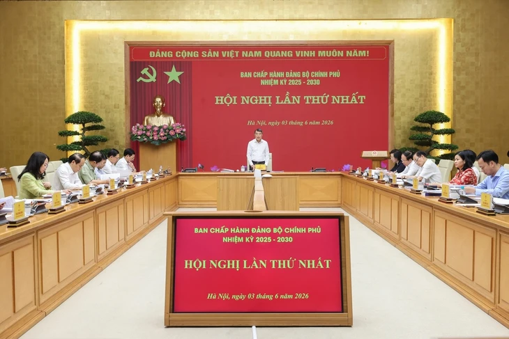 Tổng Thanh tra Chính phủ Nguyễn Quốc Đoàn làm Chủ nhiệm Ủy ban Kiểm tra Đảng ủy Chính phủ Tổng Thanh tra Chính phủ Nguyễn Quốc Đoàn làm Chủ nhiệm Ủy ban Kiểm tra Đảng ủy Chính phủ