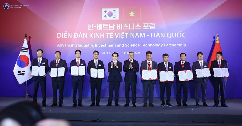 Tổng thống Hàn Quốc dẫn câu của Bác Hồ nói về tình hữu nghị không thay đổi Tổng thống Hàn Quốc dẫn câu của Bác Hồ nói về tình hữu nghị không thay đổi