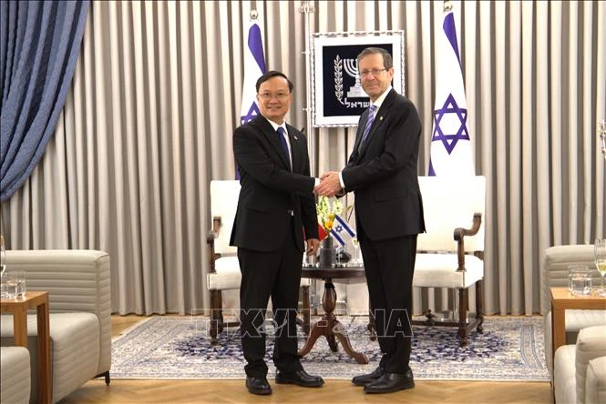 Tổng thống Israel đánh giá Việt Nam là đối tác năng động, có vai trò ngày càng quan trọng tại Đông Nam Á Tổng thống Israel đánh giá Việt Nam là đối tác năng động, có vai trò ngày càng quan trọng tại Đông Nam Á