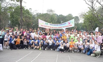 Top 3 đạt thành tích tốt nhất giải chạy vì trẻ bệnh hiếm