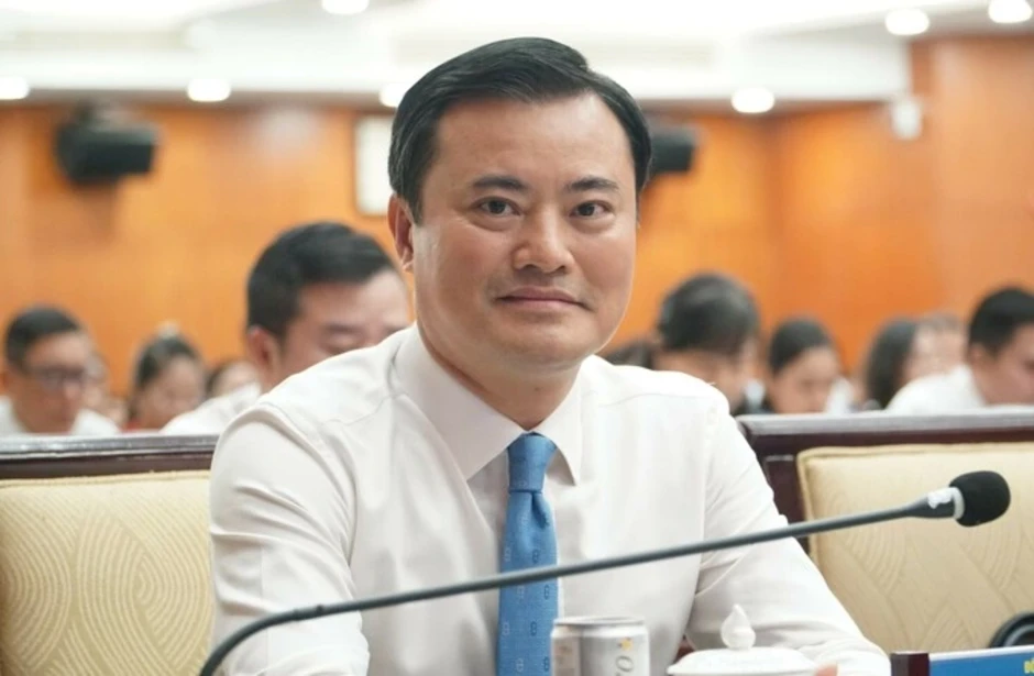 TP HCM miễn nhiệm một phó chủ tịch UBND TP HCM miễn nhiệm một phó chủ tịch UBND