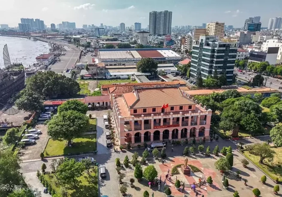 TP HCM sẽ xây bãi xe, trung tâm thương mại ngầm dưới bến Bạch Đằng