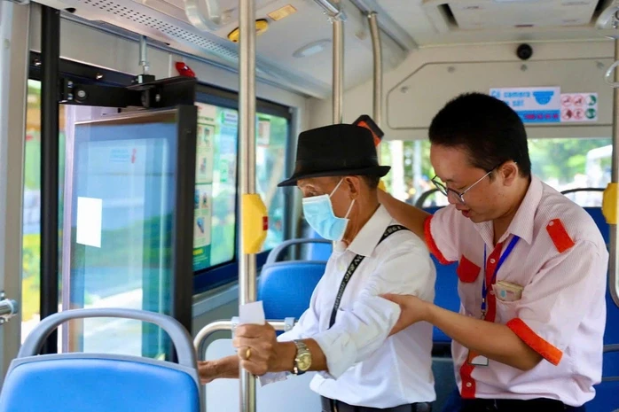 TP HCM sớm triển khai miễn phí xe buýt