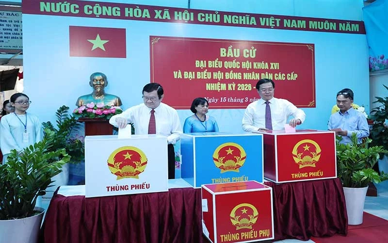 TP. Hồ Chí Minh: Cử tri phường Tân Định nô nức đi bầu cử TP. Hồ Chí Minh: Cử tri phường Tân Định nô nức đi bầu cử