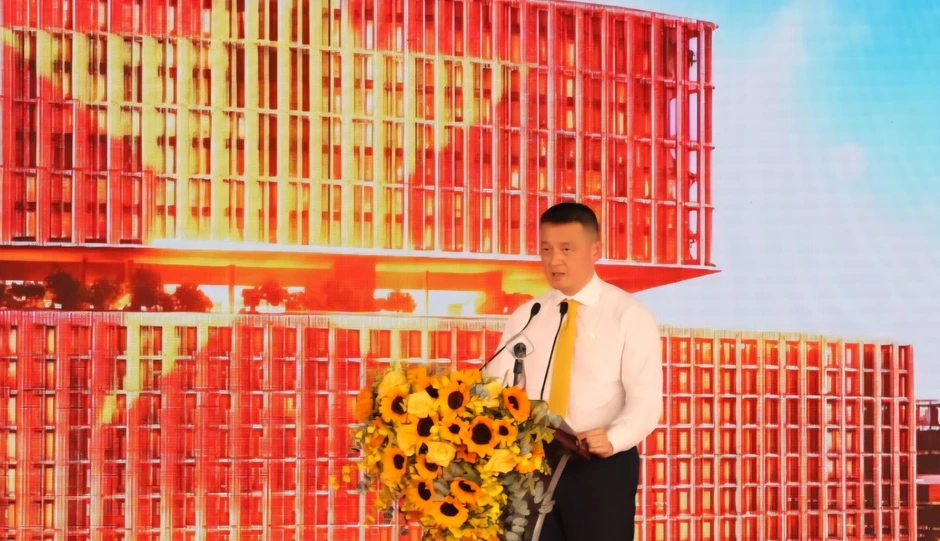 TP Hồ Chí Minh khởi công loạt dự án trọng điểm có quy mô lớn TP Hồ Chí Minh khởi công loạt dự án trọng điểm có quy mô lớn