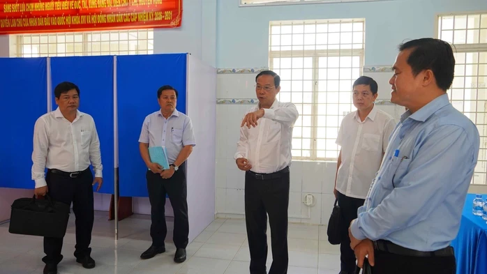 TPHCM: Bảo đảm quyền bầu cử cho cử tri, nhất là ngư dân vùng biển TPHCM: Bảo đảm quyền bầu cử cho cử tri, nhất là ngư dân vùng biển