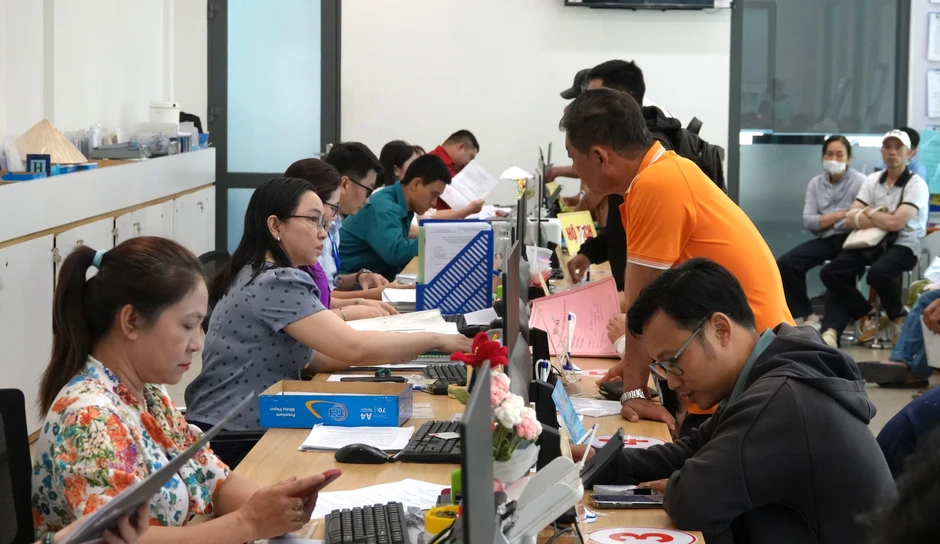 TP.HCM chi thu nhập tăng thêm hơn 67.000 tỉ đồng trong 8 năm TP.HCM chi thu nhập tăng thêm hơn 67.000 tỉ đồng trong 8 năm
