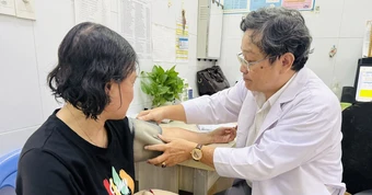 TP.HCM công bố 58 điểm khám sức khỏe miễn phí cho người dân ngày 5-4