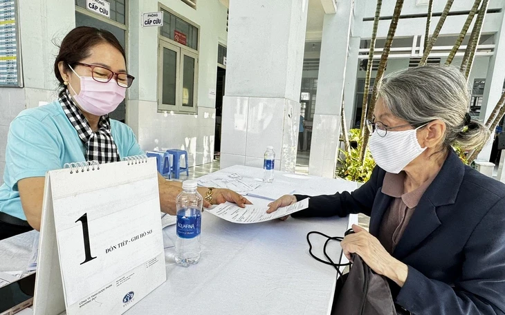 TP.HCM công bố 58 điểm khám sức khỏe miễn phí cho người dân ngày 5-4 TP.HCM công bố 58 điểm khám sức khỏe miễn phí cho người dân ngày 5-4