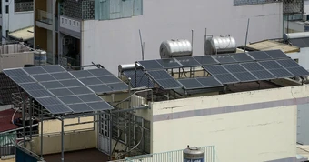 TP.HCM đặt mục tiêu tiết kiệm tối thiểu 3% điện năng, đẩy mạnh điện mặt trời mái nhà