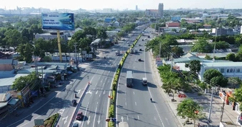 TPHCM đề nghị Đồng Nai tách làn xe máy khỏi xe tải lớn trên quốc lộ 51