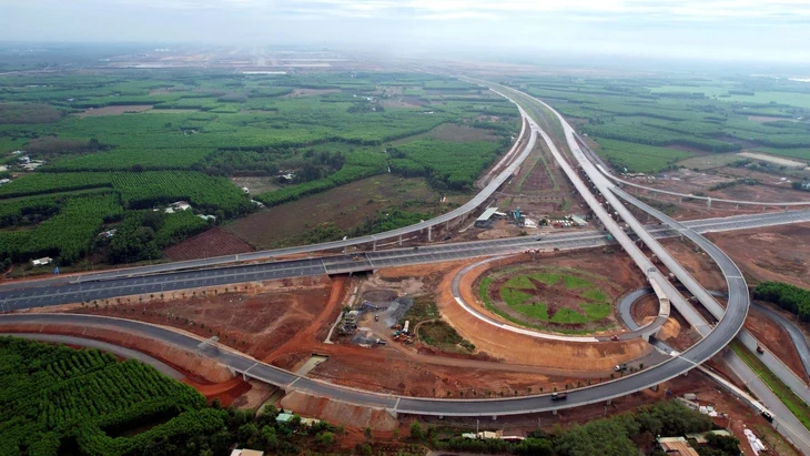 TP.HCM đề nghị thông xe cao tốc Biên Hòa - Vũng Tàu vào ngày 30-3