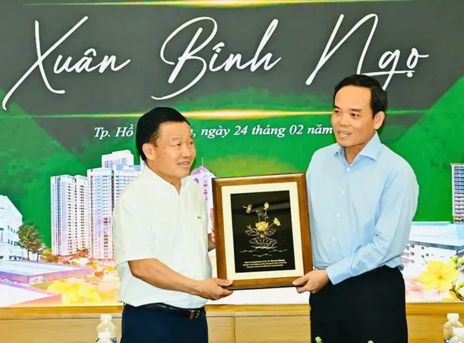 TPHCM đồng hành cùng doanh nghiệp: Đóng góp cho sự phát triển bền vững của thành phố TPHCM đồng hành cùng doanh nghiệp thúc đẩy đóng góp cho sự phát triển bền vững của thành phố