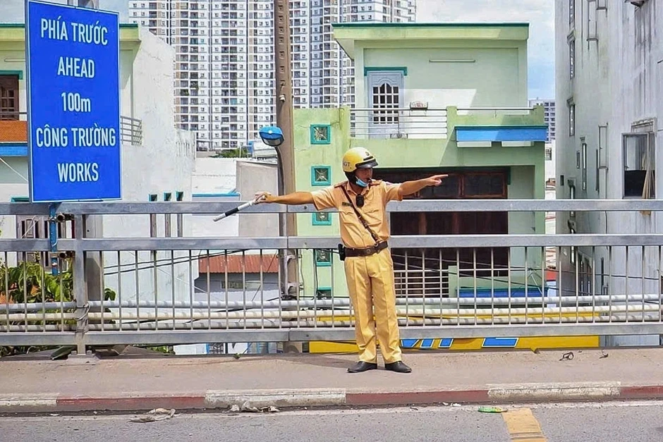 TPHCM hạn chế xe cộ qua cầu Phú Mỹ hơn 1 tháng TPHCM hạn chế xe cộ qua cầu Phú Mỹ hơn 1 tháng