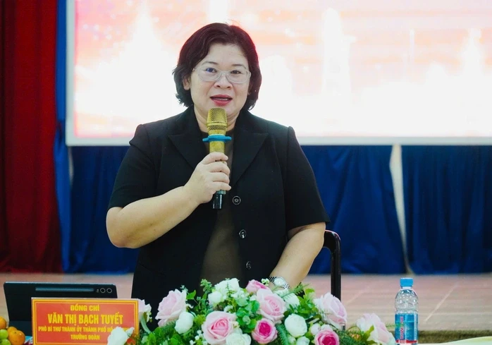 TPHCM khảo sát công tác nhân sự tại phường Phú Lợi TPHCM khảo sát công tác nhân sự tại phường Phú Lợi