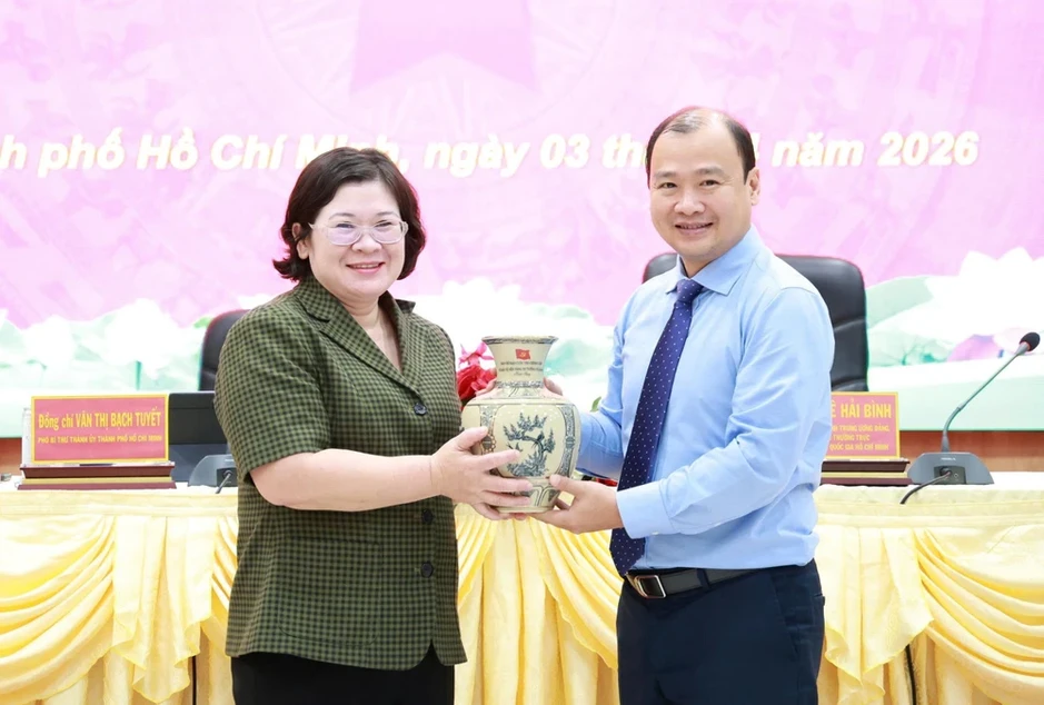 TP.HCM: Nhận diện thủ đoạn xuyên tạc mới trên không gian mạng TP.HCM: Nhận diện thủ đoạn xuyên tạc mới trên không gian mạng